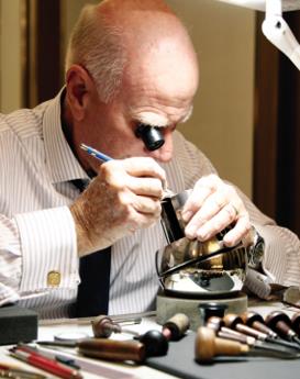 阿曼西奥·布林-宇舶维修中心制表师