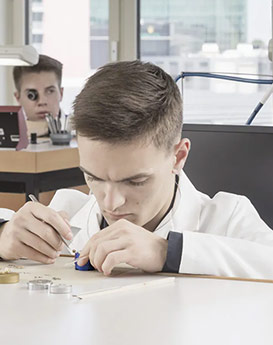 凯罗尔·切尔西-天津宇舶维修中心制表师