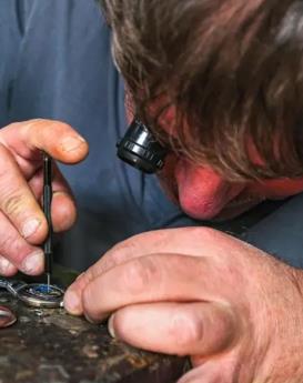 迈克尔·贝佐斯-重庆宇舶维修中心制表师