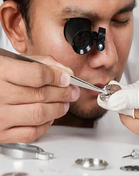 詹姆士·布朗-武汉宇舶维修中心制表师